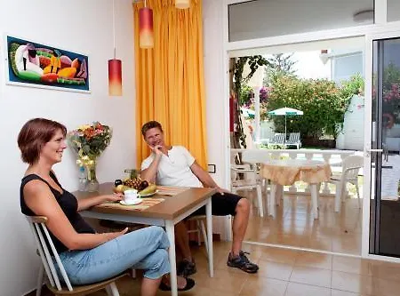 Alsol Patricio Apartment *